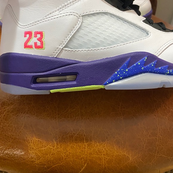 Sold...Jordan 5 Bel Air retros - Picture 6 of 8